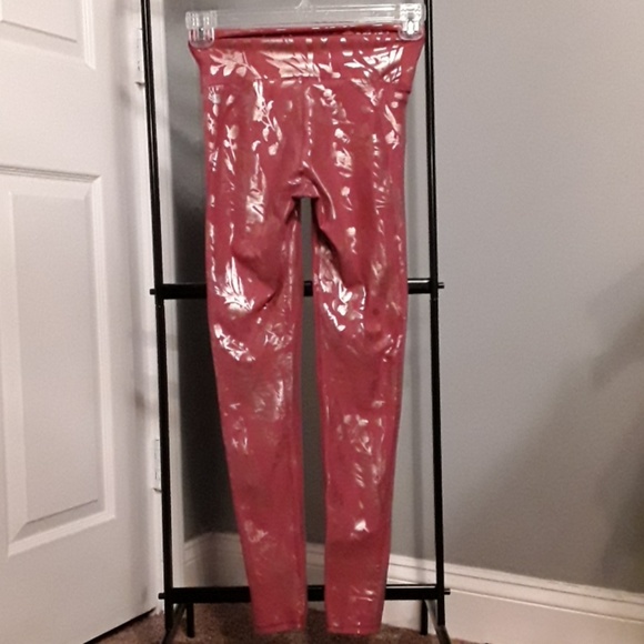 Fabletics Leggings - Picture 2 of 4